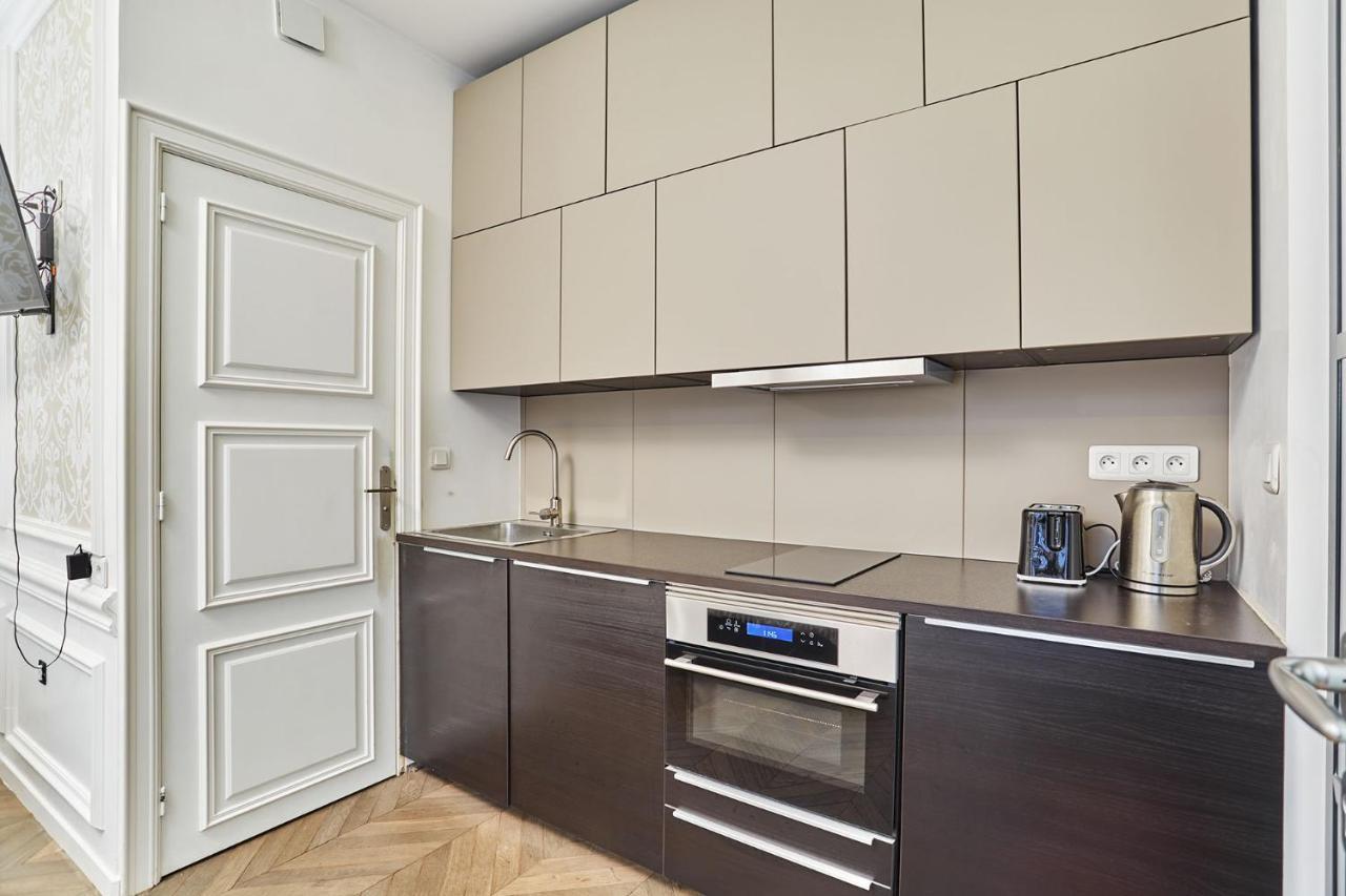 Apartment Louvre Museum By Studio Prestige ปารีส ภายนอก รูปภาพ